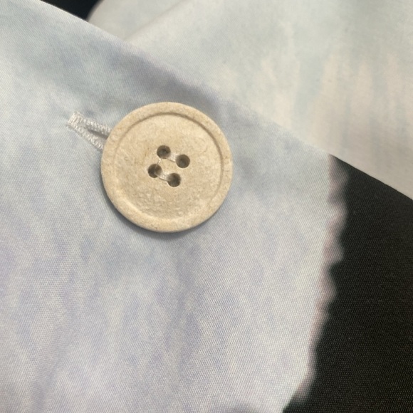 NWT OZAI N KU AEGEAN
OVERCOAT, MIRAGE - Picture 12 of 15